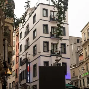 Di Poesia Istanbul